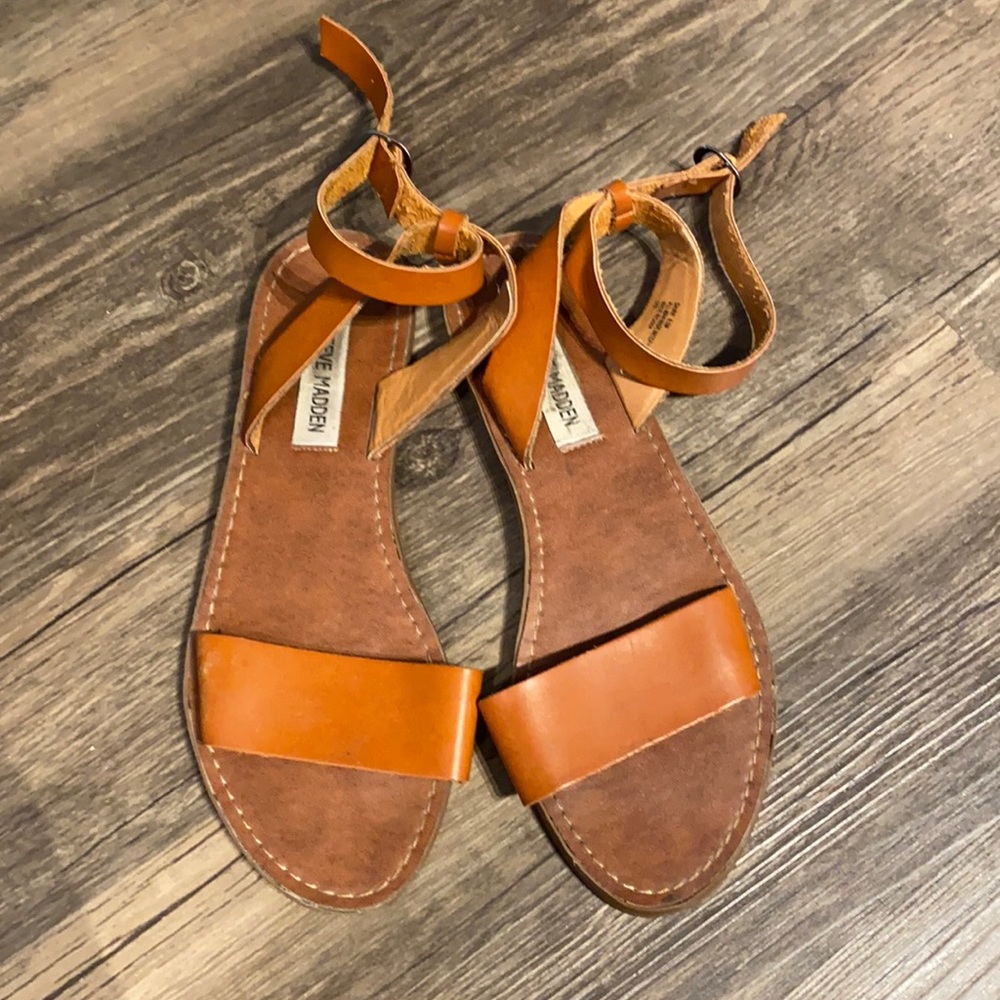 Steve Madden brown sandals